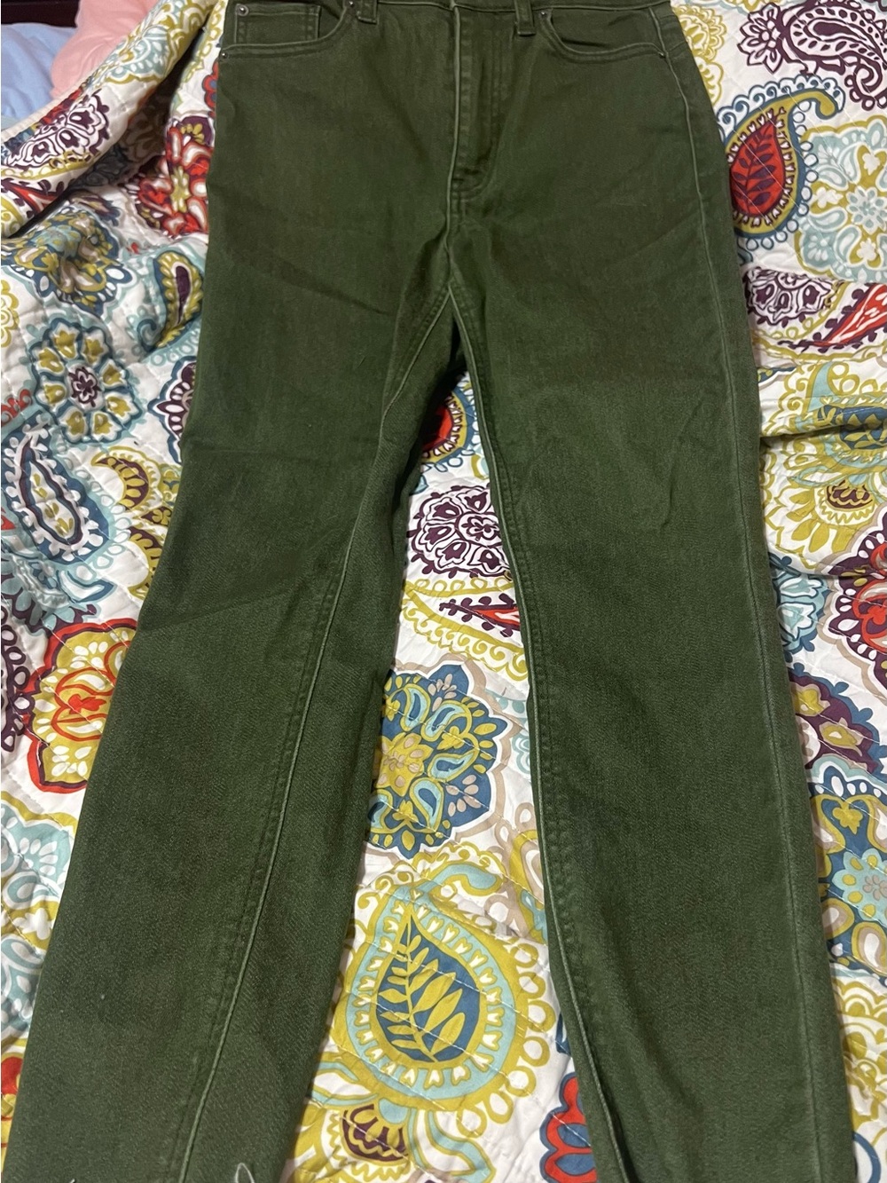 Straight Leg High-Rise Women's Jeans in Olive Green Fringe Bottom Size 3